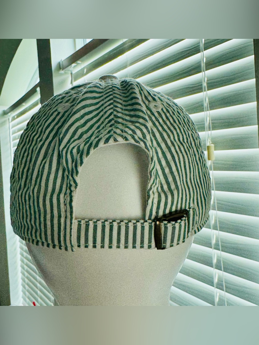 American Needle Womens NEW Ladies Fit White Green Stripe Golf Baseball Cap Hat. - Picture 7 of 15